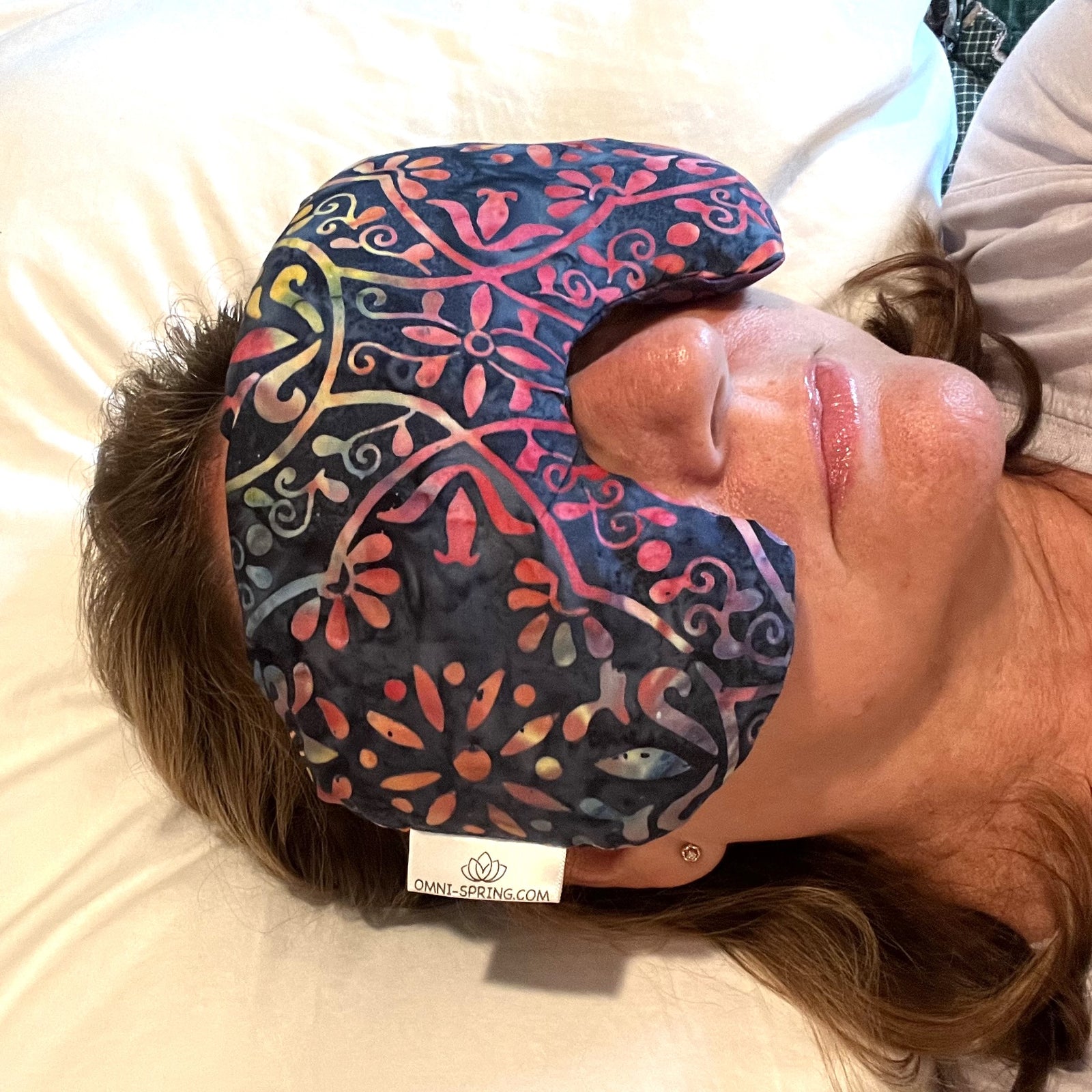 Omni hotsell travel pillow